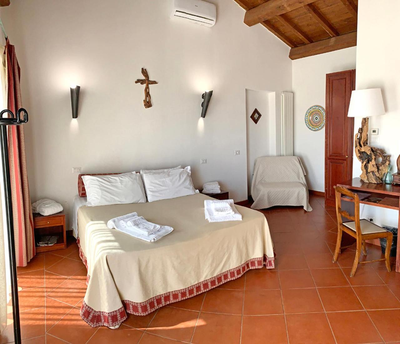 Resort Fonte Vulci Canino Ngoại thất bức ảnh